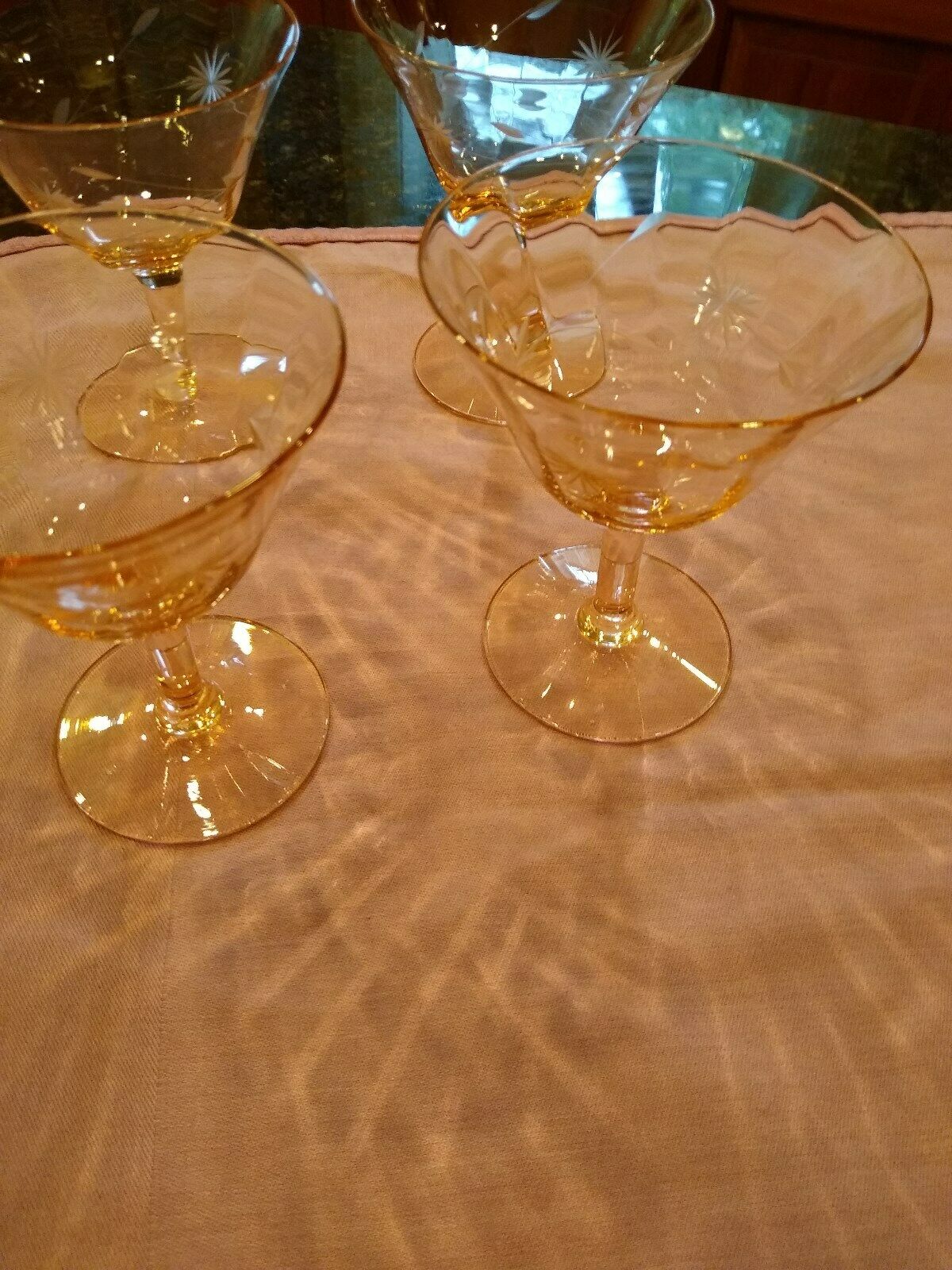 Set Of Four Pink Depression Starburst Flowers Etched Champagne Glasses~4.5"~vguc