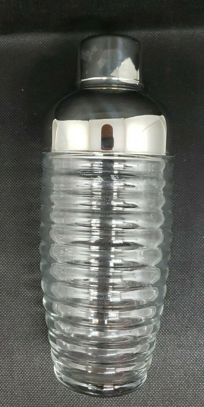 Vintage Hocking Glass Ribbed Cocktail Shaker Stamped Barware Excellent Condition